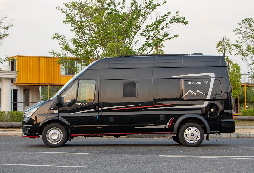 2023款趣蜂福特B850房车